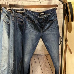 Women's Midrise Skinny Jeans